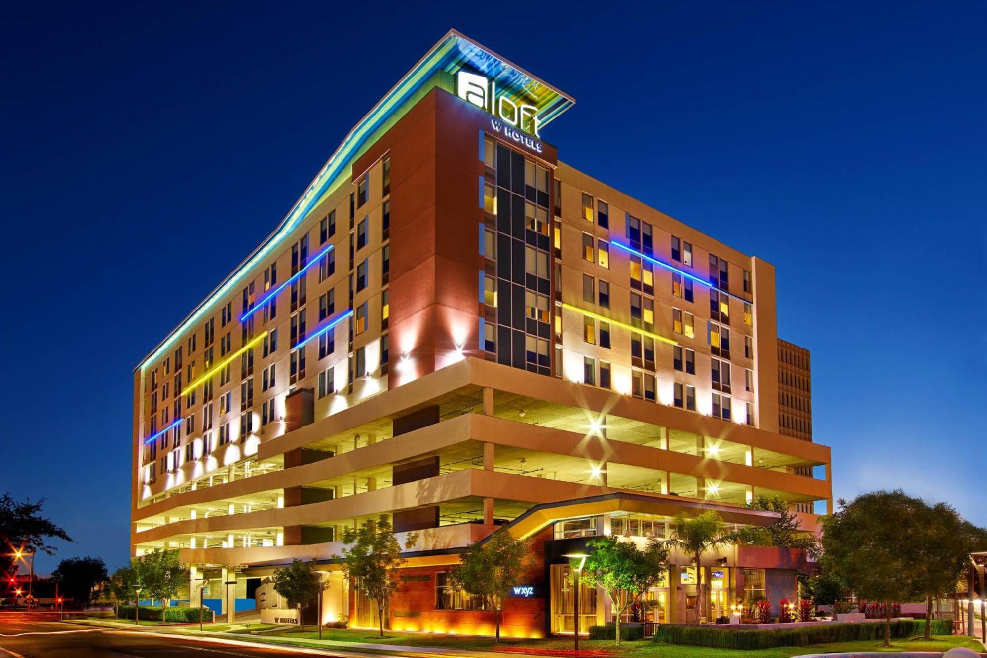 Aloft Houston By The Galleria Exteriör bild
